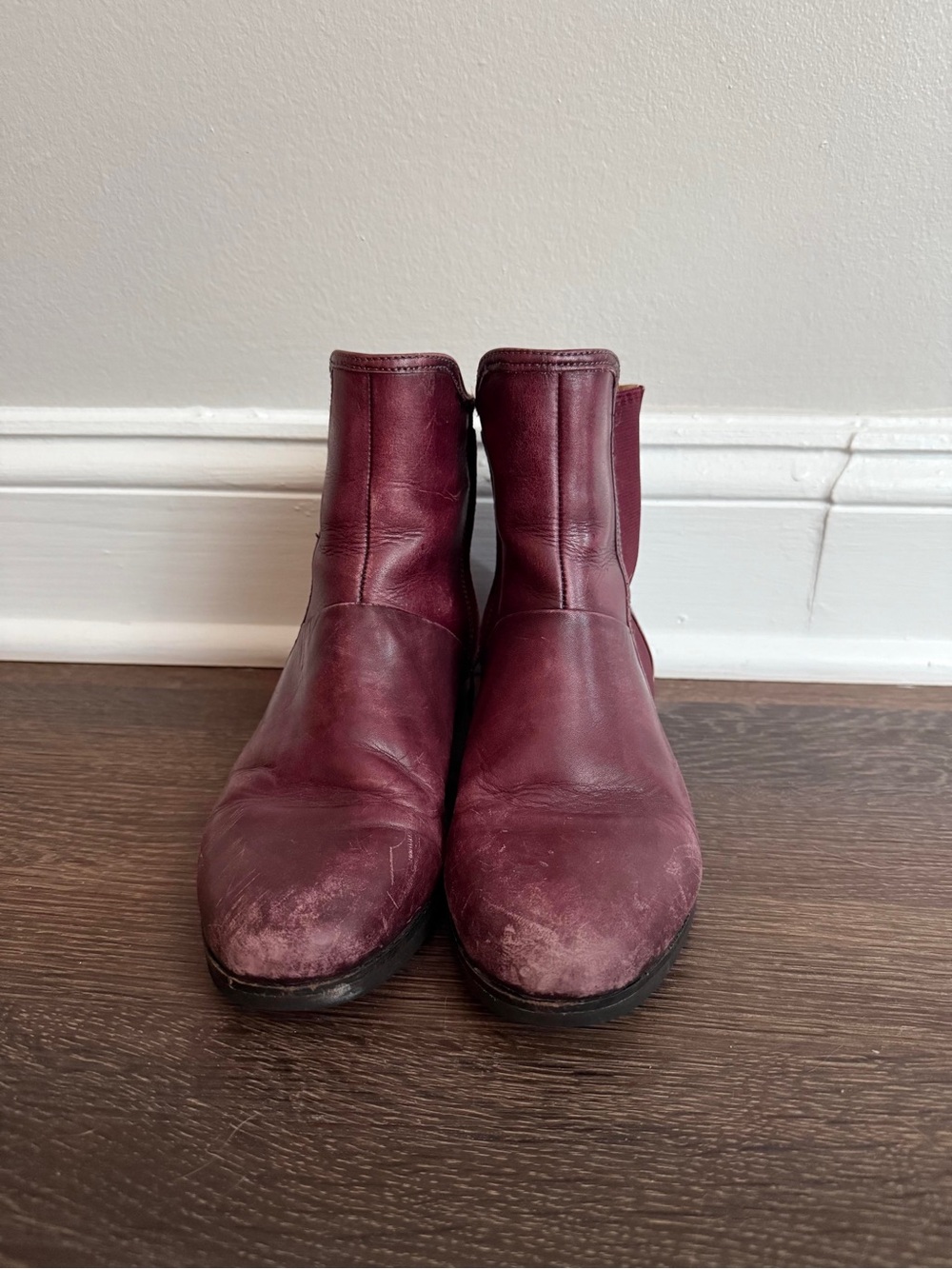 bussola Women’s Burgundy Leather Chukka Boots